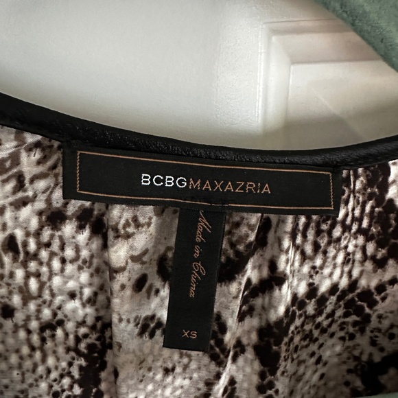 BCBG Snake Print Dress with Wide Black Belt – Size XS - Picture 2 of 5